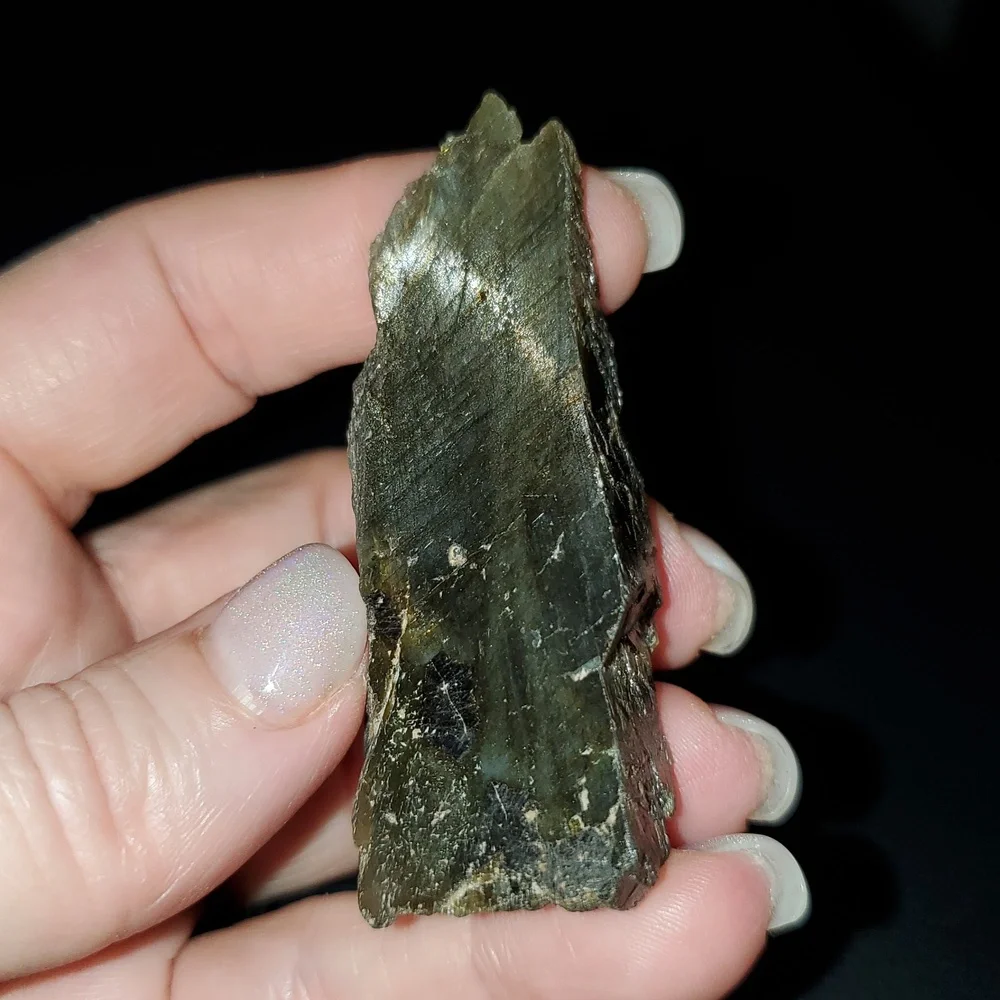 Raw Labradorite - Picture 7 of 8